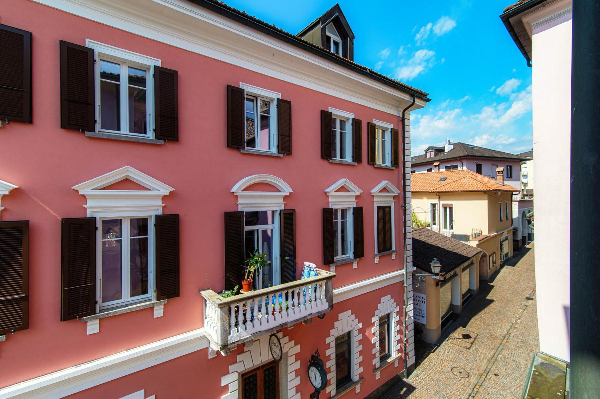 Pardo Apartments By Quokka 360 - Locarno Old Town Εξωτερικό φωτογραφία