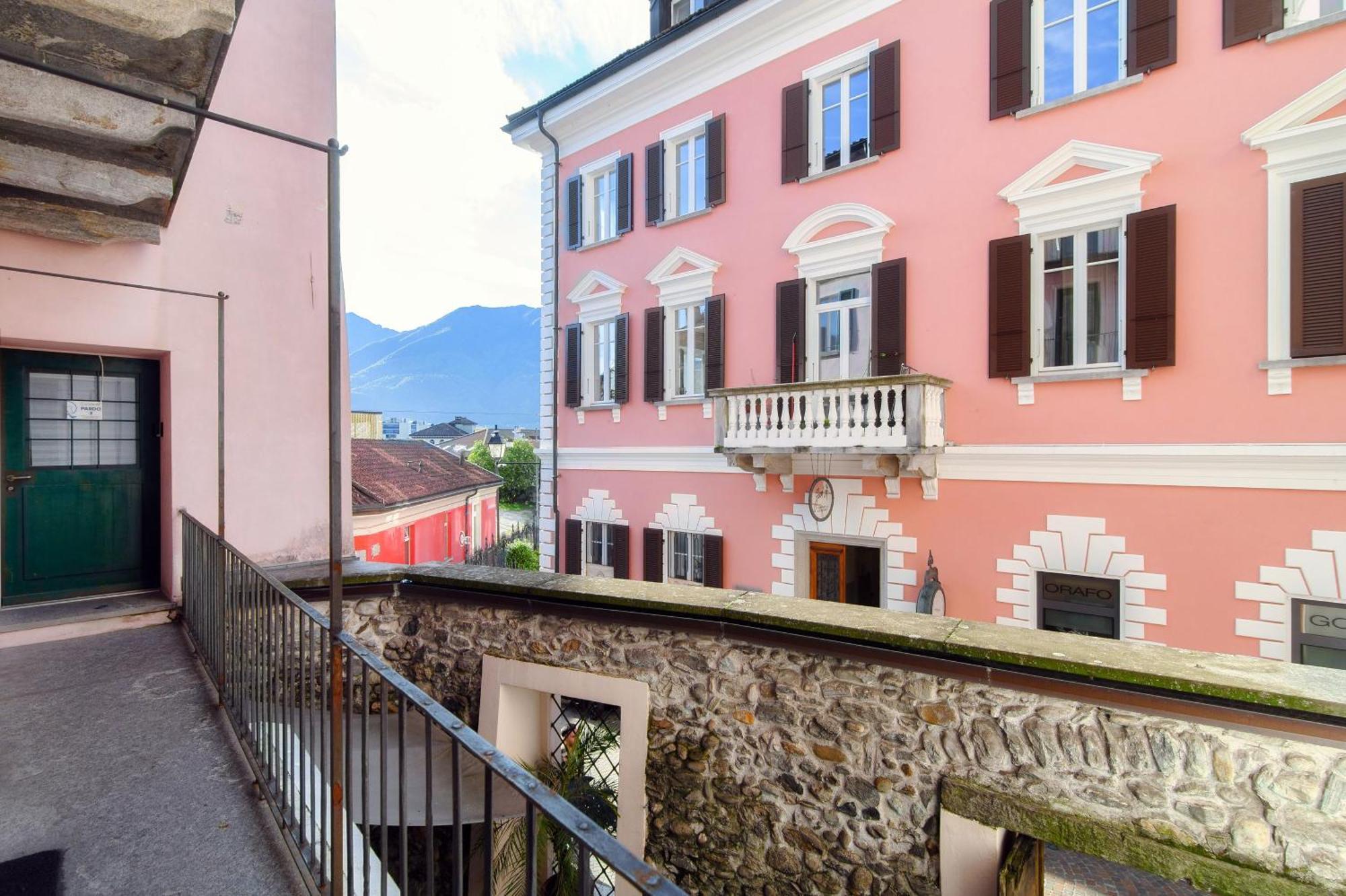 Pardo Apartments By Quokka 360 - Locarno Old Town Εξωτερικό φωτογραφία